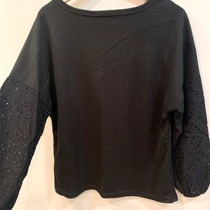 Women’s Ballon Sleeve Top